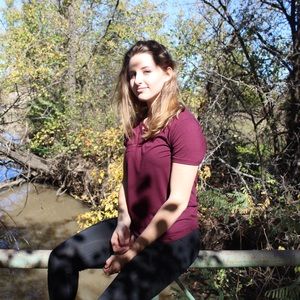 Meet your Posher, Alyssa